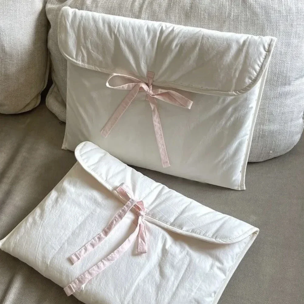 Housse rembourrée rose style B - Tablet Sleeves & Cases Ipad Accessories avis et prix